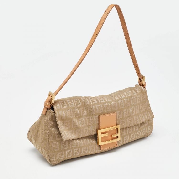 Pre Owned Fendi Beige Zucchino Canvas and Leather Baguette Bag