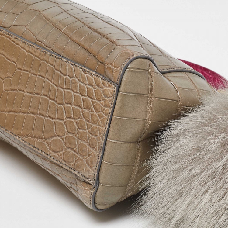 مملوكة مسبقًا Fendi Grey/Pink Crocodile Mini Peekaboo Top Handle Bag