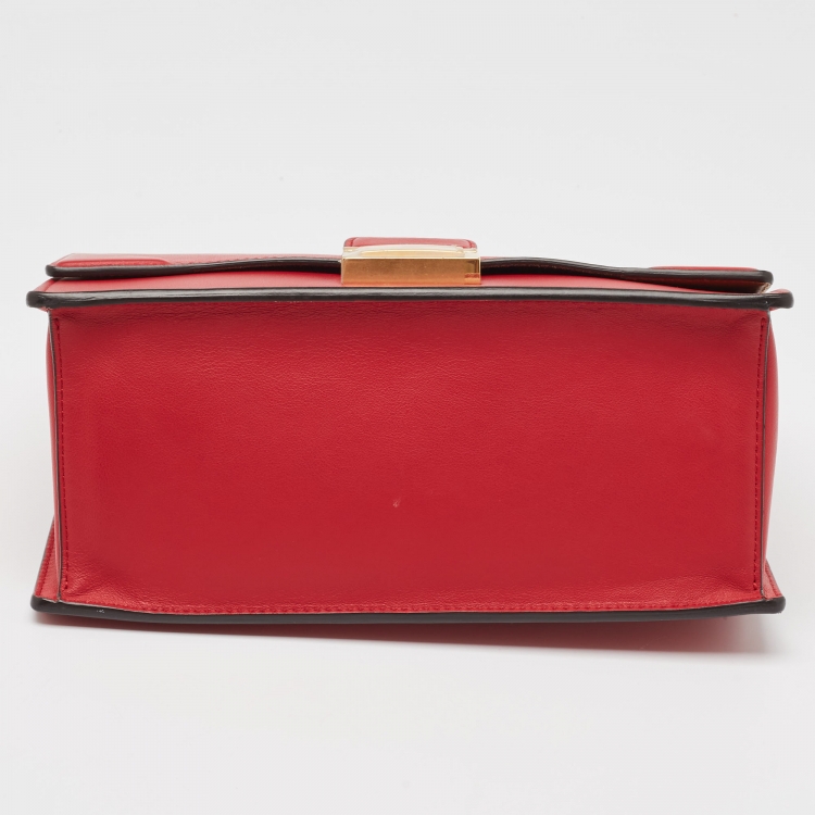 Pre Owned Fendi Red Leather Kan U Shoulder Bag
