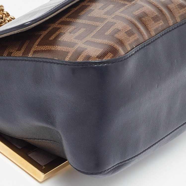 مملوك�ة مسبقًا Fendi Black/Tobacco Zucca Coated Canvas and Leather Double F Top Handle Bag
