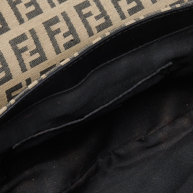Pre Owned Fendi Beige/Black Zucchino Canvas and Leather Compilation Baguette Bag