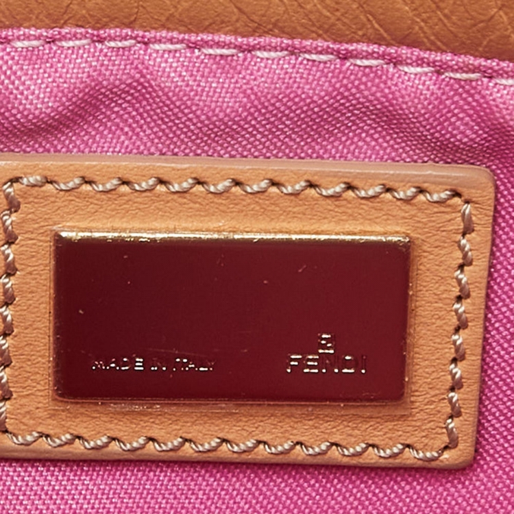 مملوكة مسبقًا Fendi Pink/Beige Zucchino Canvas and Leather Pochette Bag