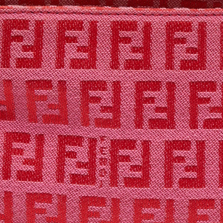 مملوكة مسبقًا Fendi Pink/Beige Zucchino Canvas and Leather Pochette Bag