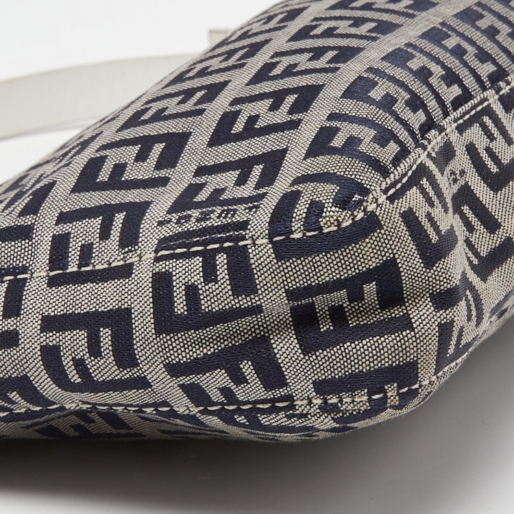 Pre Owned Fendi Navy Blue/White Zucchino Fabric and Leather Pochette Bag