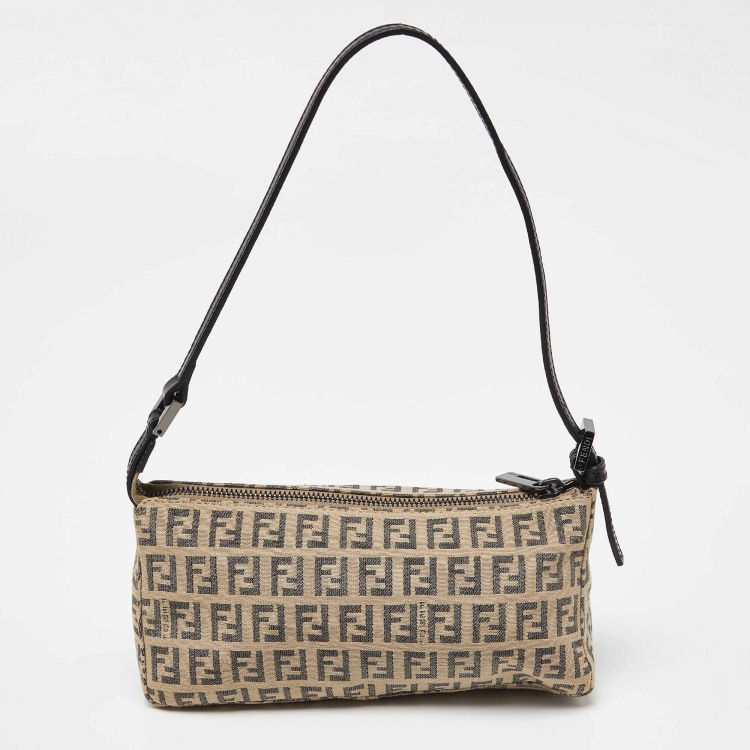 Pre Owned Fendi Black/Ivory Zucchino Fabric and Leather Pochette Bag