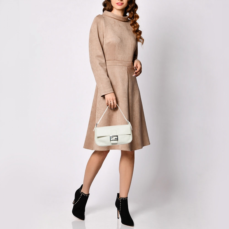 Pre Owned Fendi White Selleria Leather Flap Baguette Bag