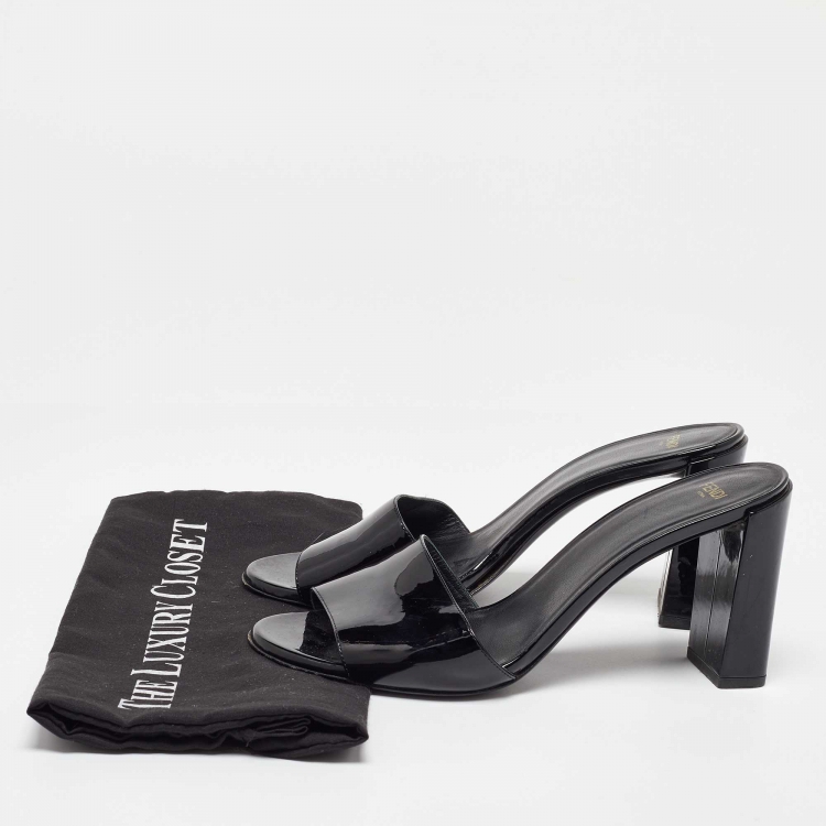 Pre Owned Fendi Black Patent Leather Logo Slide Sandals Size 40