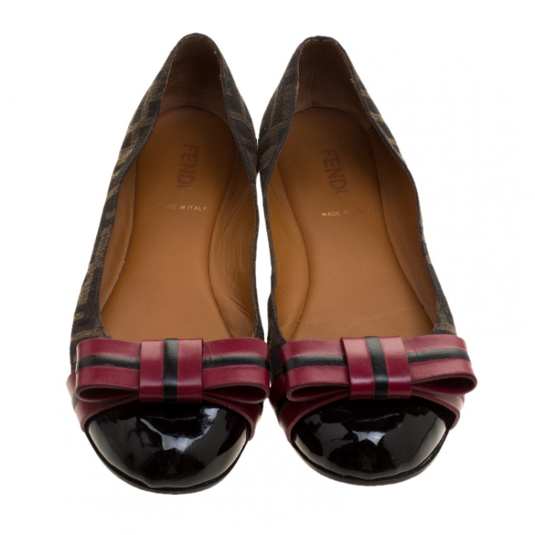 مملوكة مسبقًا Fendi Tobacco Zucca Canvas and Leather Bow Ballet Flats Size 37.5