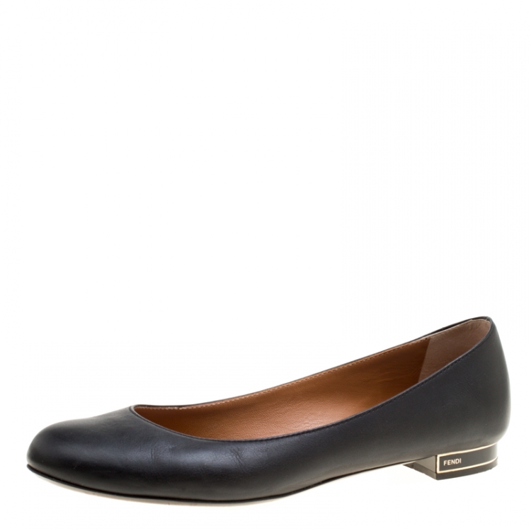Pre Owned Fendi Black Leather Flats Size 38.5