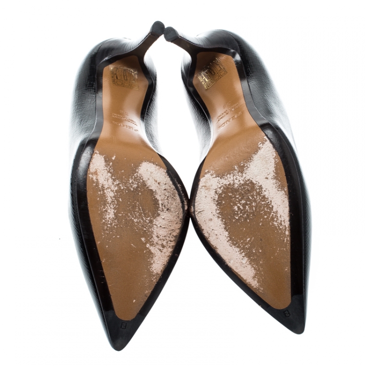 Pre Owned Fendi Black Textured Leather Pointed Toe Pumps Size 36