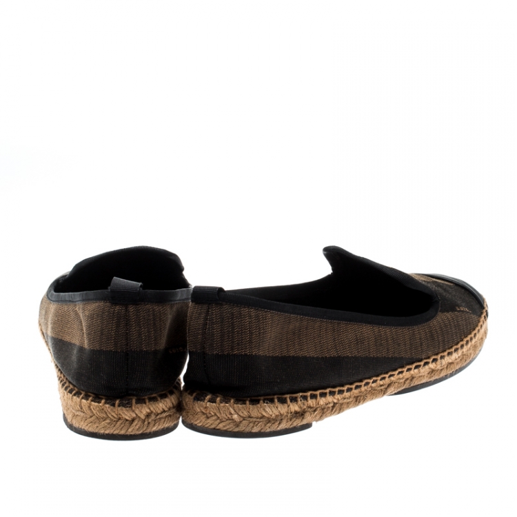 مملوكة مسبقًا Fendi Brown Peqiun Striped Canvas and Blue Leather Cap Toe Espadrilles Size 40