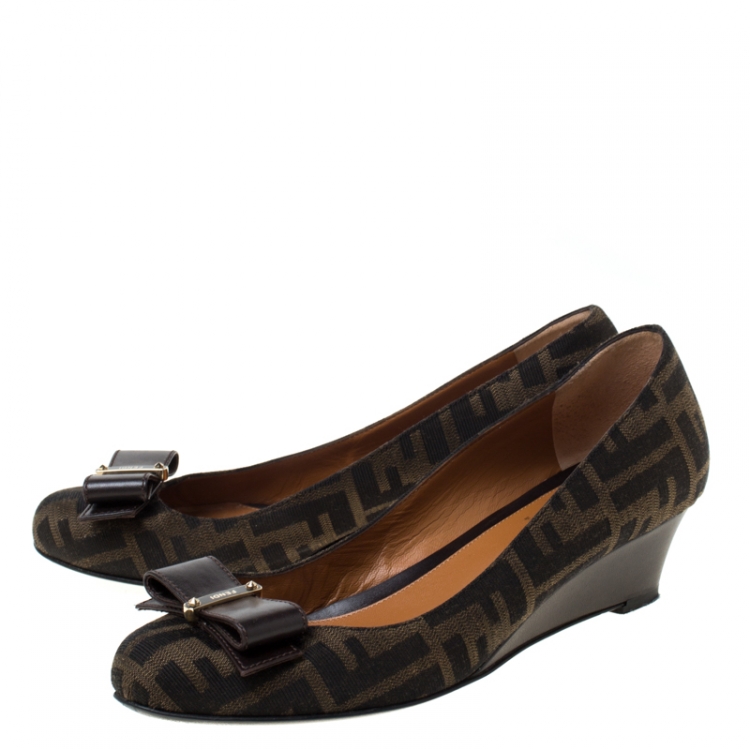 Pre Owned Fendi Brown Zucca Canvas Bow Detail Ballerina Flats Size 38