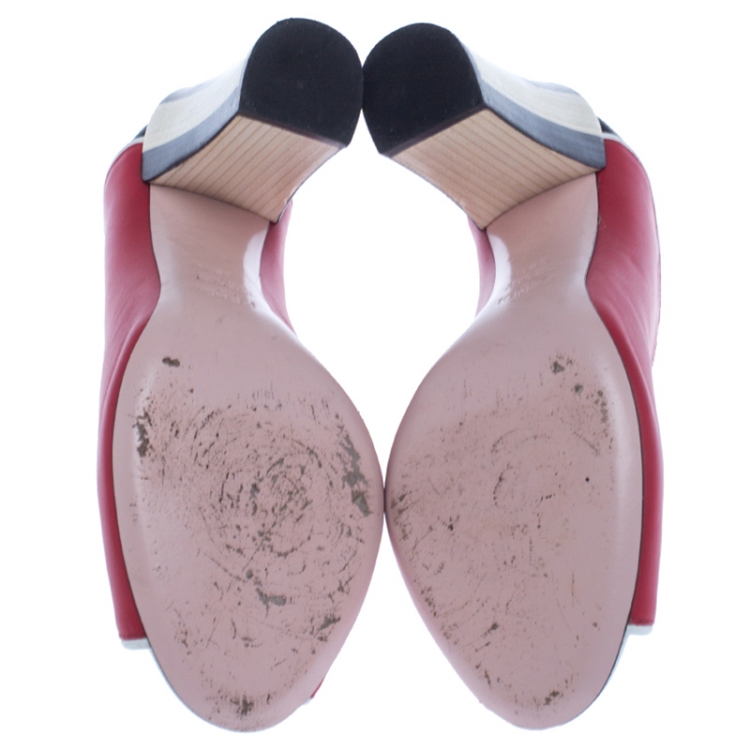 Pre Owned Fendi Multicolor Leather Scallop Lined Peep Toe Pumps Size 38.5