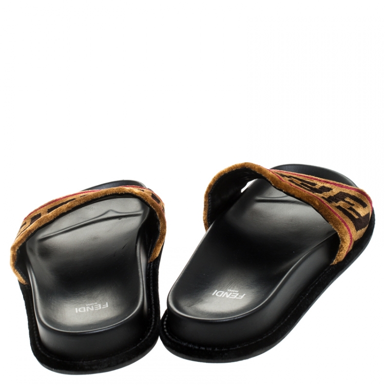 Pre Owned Fendi Brown FF Fur Slip On Slides Size 38