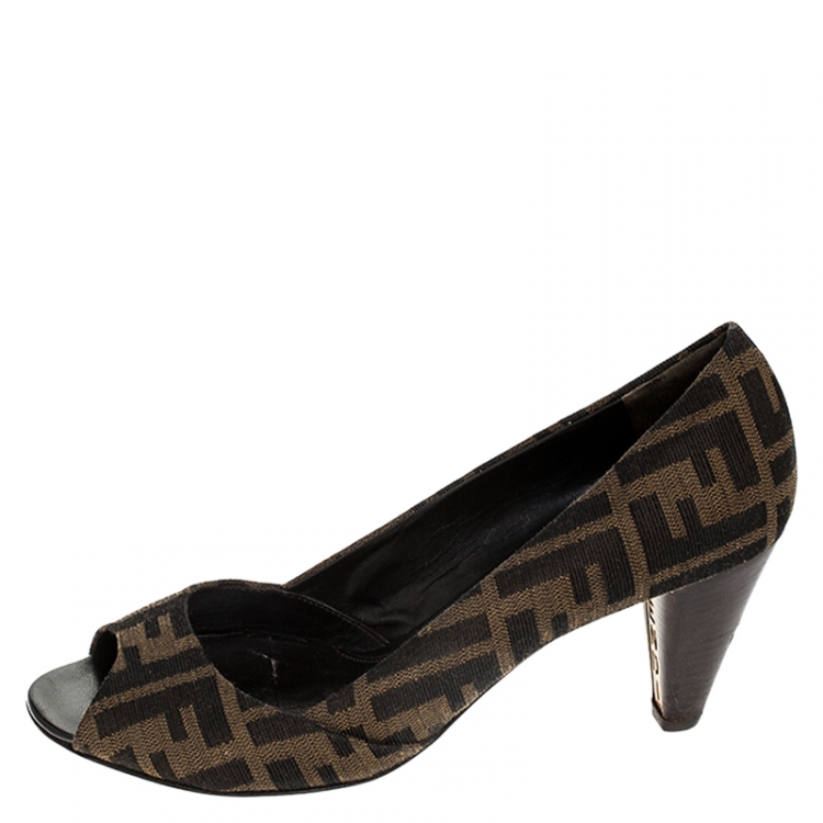 Pre Owned  Fendi Brown Zucca Canvas Peep Toe Pumps Size 38
