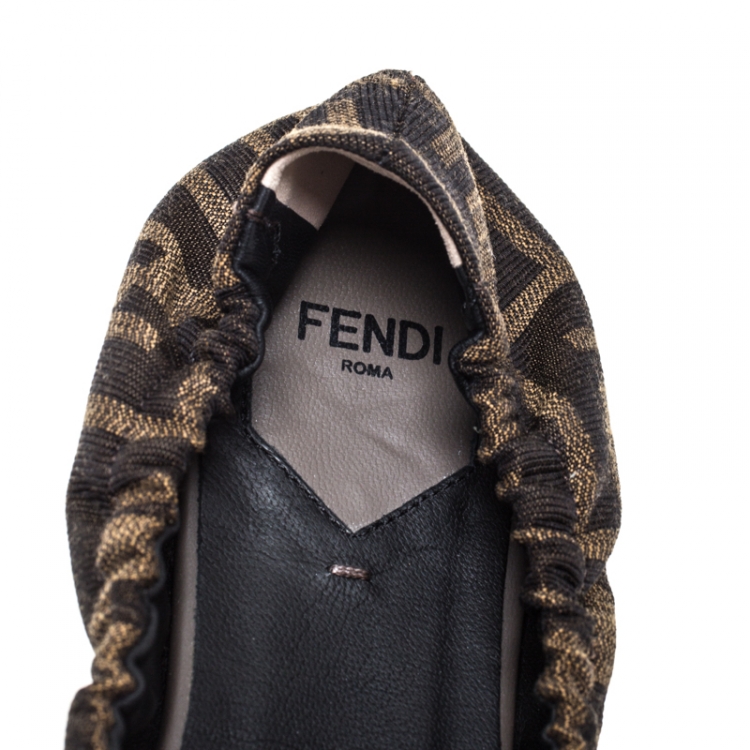 Pre Owned Fendi Tobacco Zucca Canvas And Embossed Leather Cap Toe Scrunch Ballet Flats Size 37.5