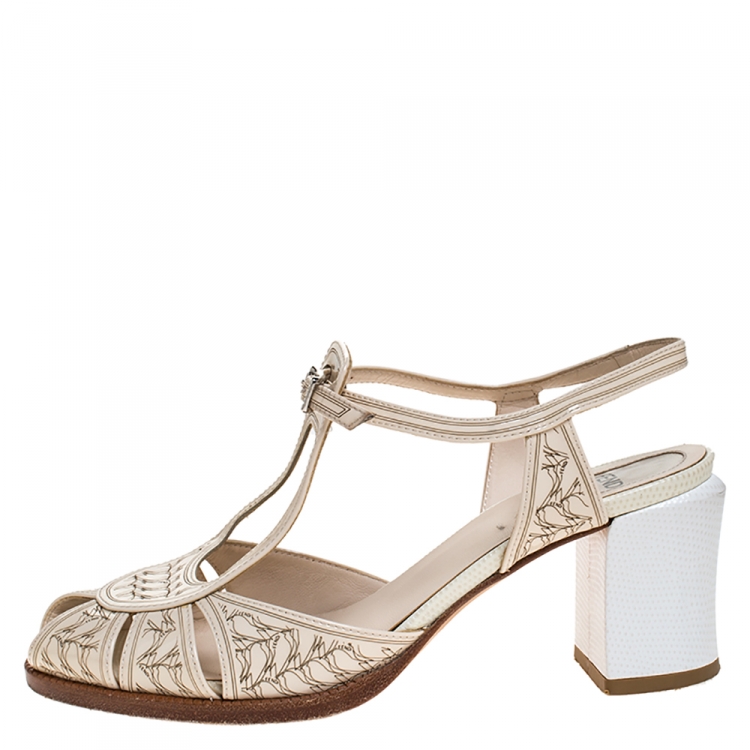Pre Owned Fendi Beige Engraved Patent Leather And White Lizard Block Heel Peep Toe Sandals Size 37