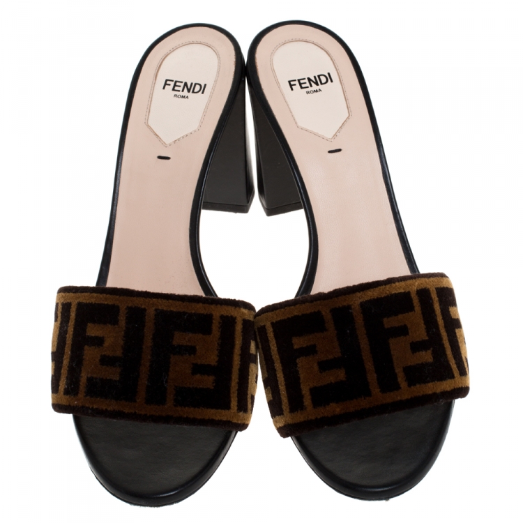 Pre Owned Fendi Brown/Black Zucca Velvet And Leather Slip On Slides Size 39