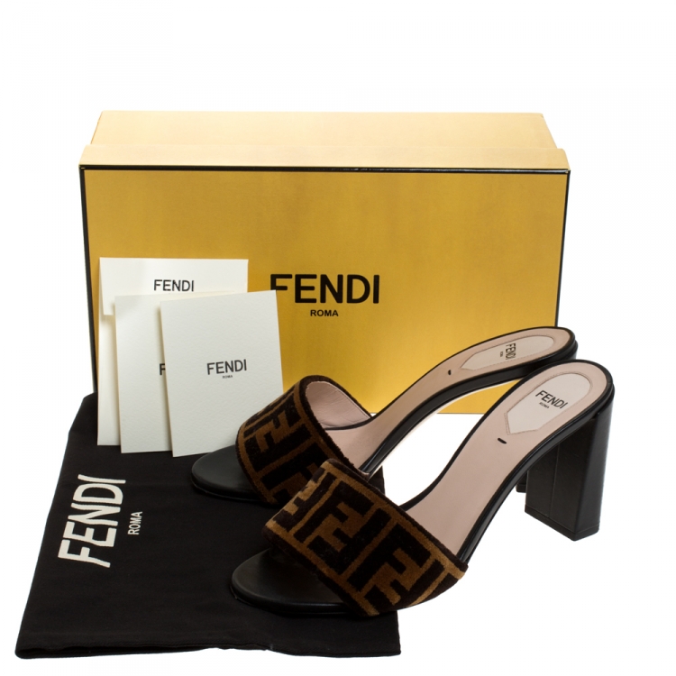 Pre Owned Fendi Brown/Black Zucca Velvet And Leather Slip On Slides Size 39