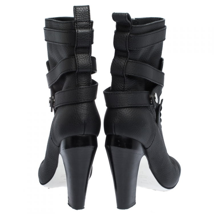 Pre Owned Fendi Black Leather Lace Up Detail Cross Strap Block Heel Ankle Boots Size 39