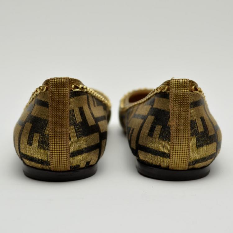 Pre Owned Fendi Gold Zucca Canvas & Chain Link Trim Flats Size 38