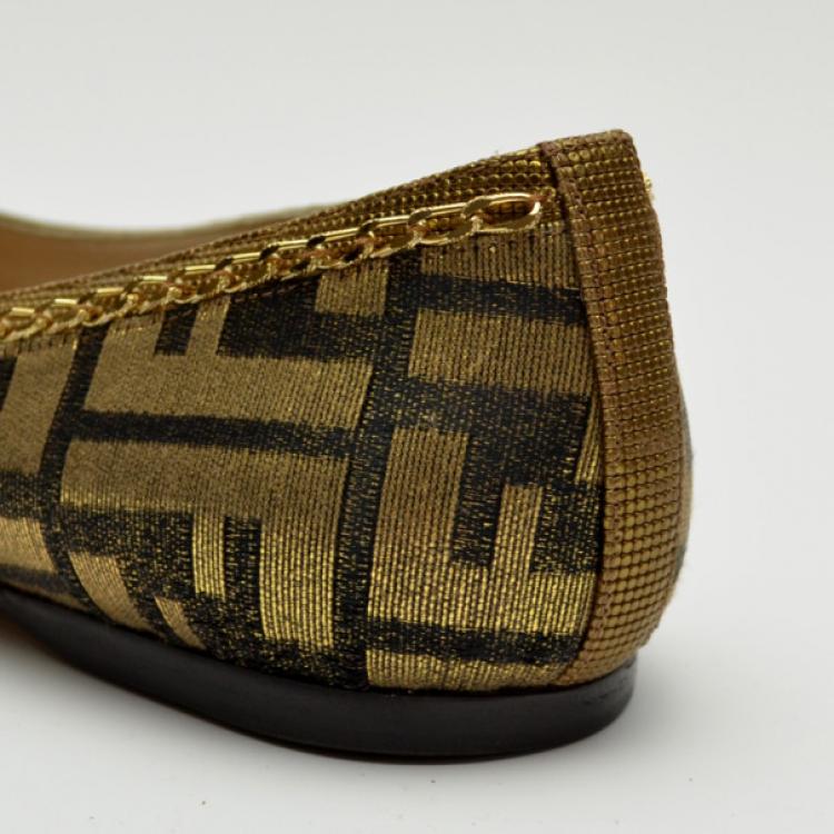Pre Owned Fendi Gold Zucca Canvas & Chain Link Trim Flats Size 38