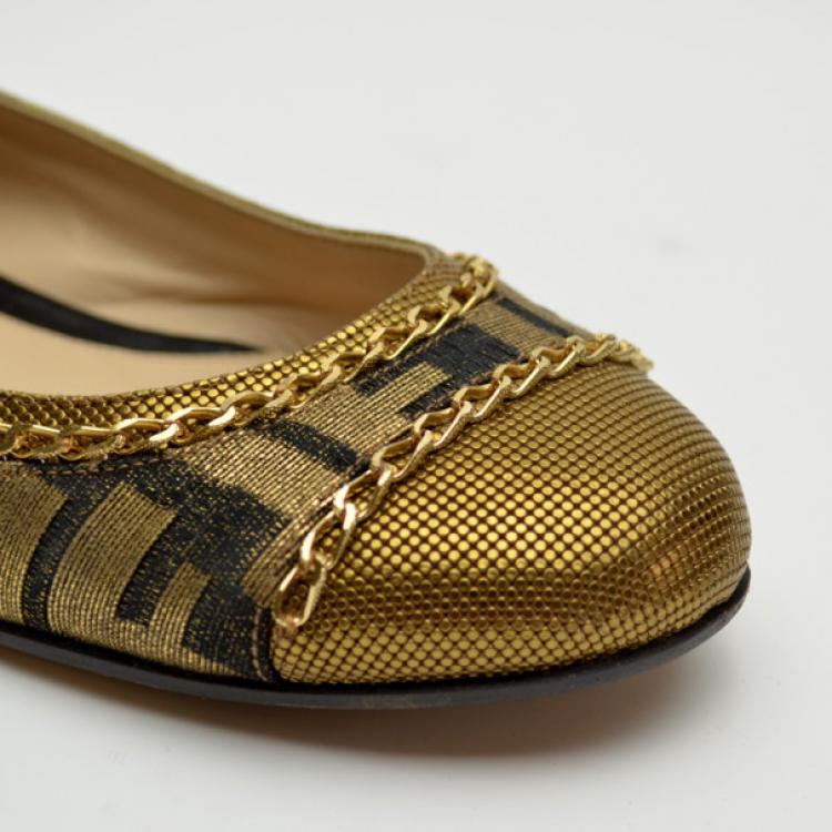 Pre Owned Fendi Gold Zucca Canvas & Chain Link Trim Flats Size 38