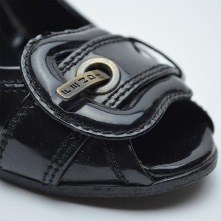 Pre Owned Fendi Black Patent Buckle Peep Toe Pumps Size 37.5