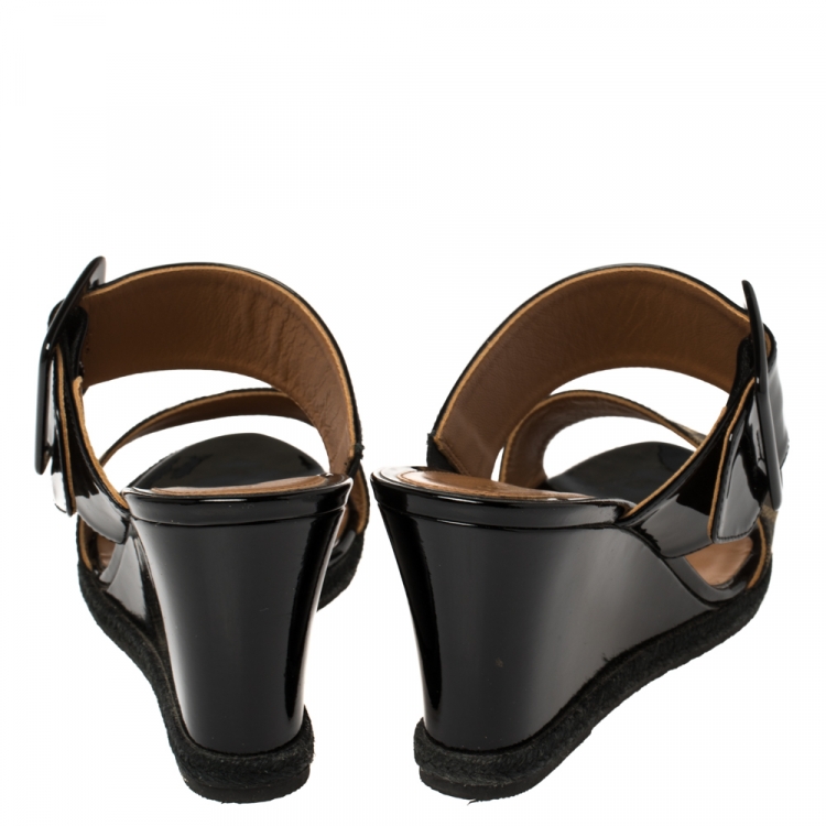 Pre Owned Fendi Black Patent Leather and Tobacco Zucca Canvas Demi Wedge Slides Size 38