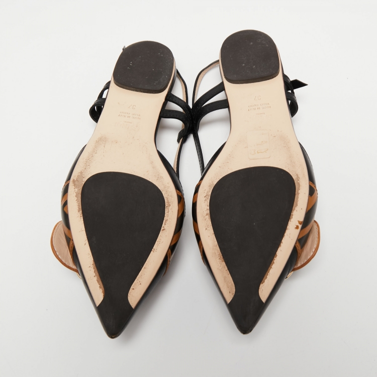 Pre Owned Fendi Black/Beige Leather Buckle Strap Slingback Pointed Sandals Size 37