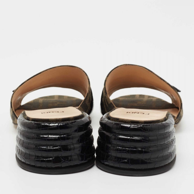 Pre Owned Fendi Brown/Black Zucca Canvas and Leather Block Heel Sandals Size 39