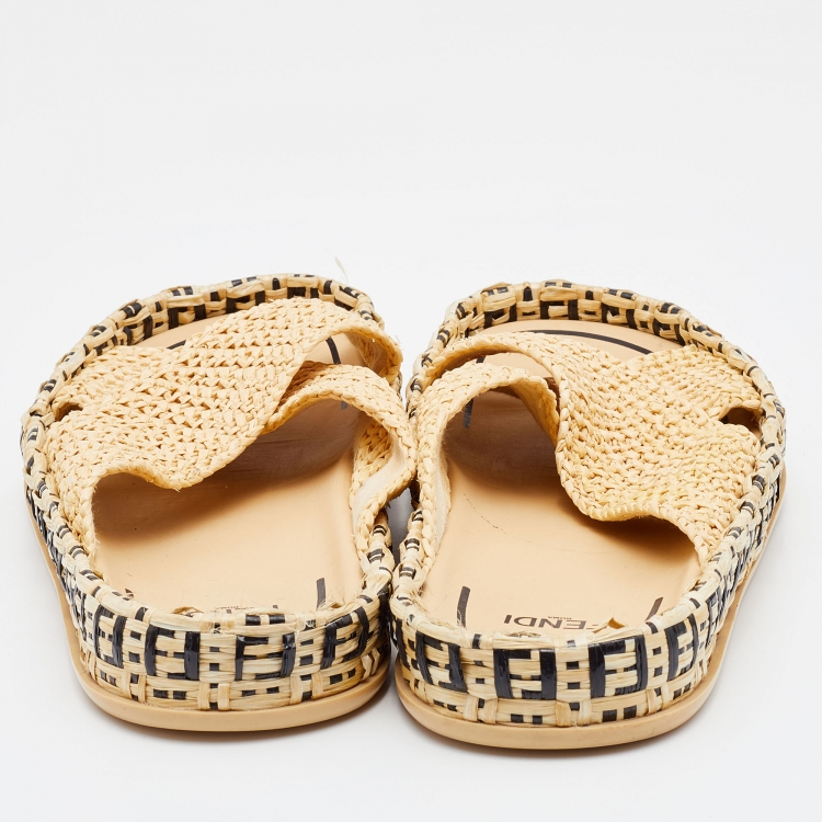 Pre Owned Fendi Beige Raffia Reflection Crisscross Flat Slides Size 41