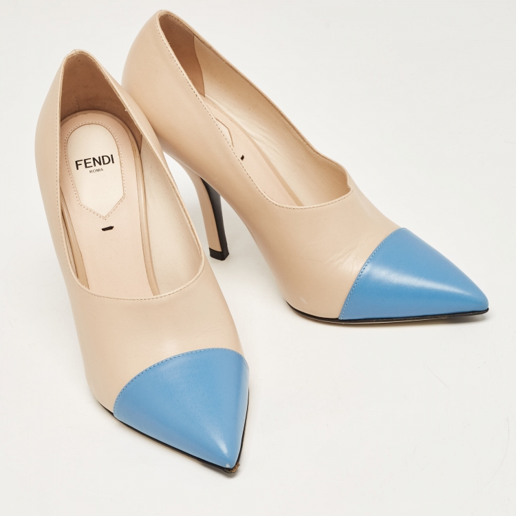 Pre Owned Fendi Beige/Blue Leather Pointed Toe Pumps Size 37