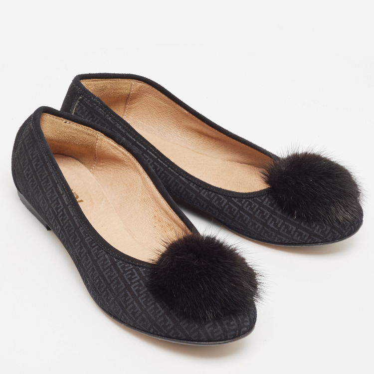 Pre Owned Fendi Black Suede Zucca Fur Embellished  Ballet Flats Size 35