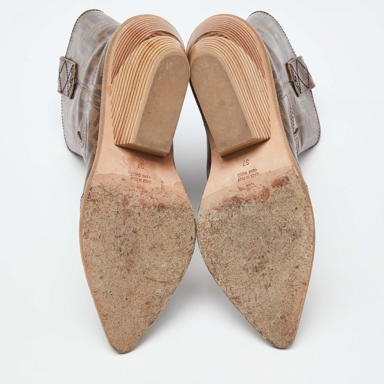مملوكة مسبقًا Fendi Brown Zucca Coated Canvas Pointed Toe Ankle Boots Size 37