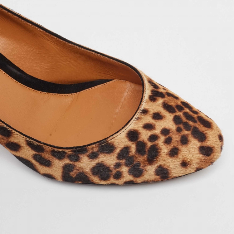 Pre Owned Fendi Beige/Brown Calf hair Round Toe Pumps Size 39