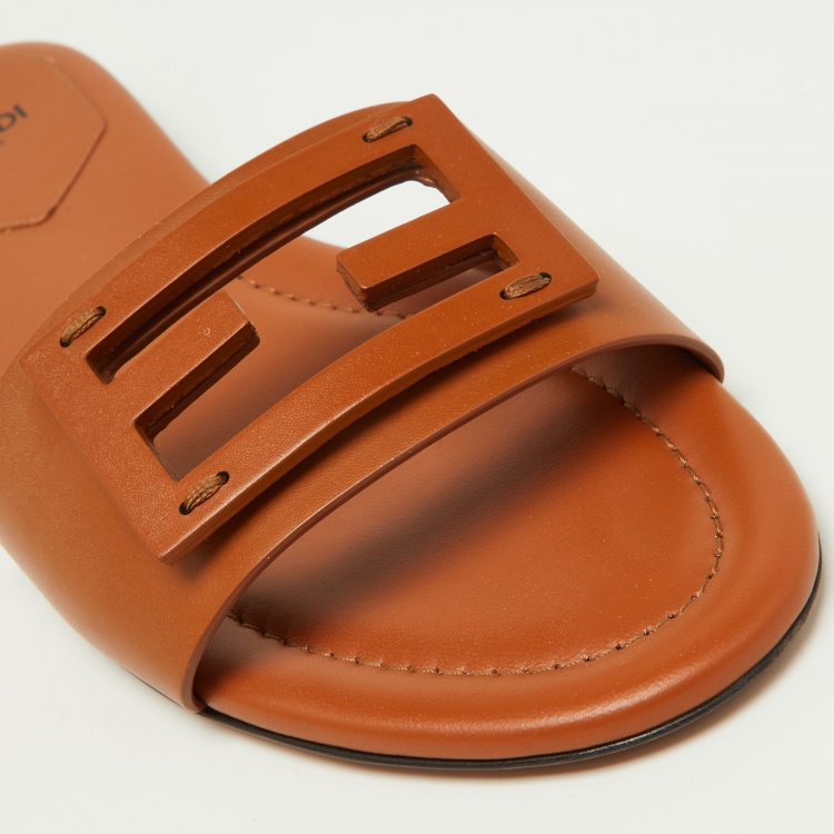 Pre Owned Fendi Brown Leather Flat Slides Size 40