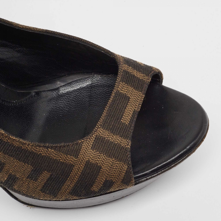 Pre Owned Fendi Brown Zucca Canvas Open Toe Platform Slingback Sandals Size 37.5