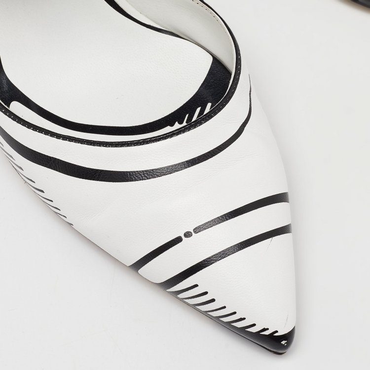Pre Owned Fendi White/Black Leather and Canvas Colibri Ankle Strap Sandals Size 38