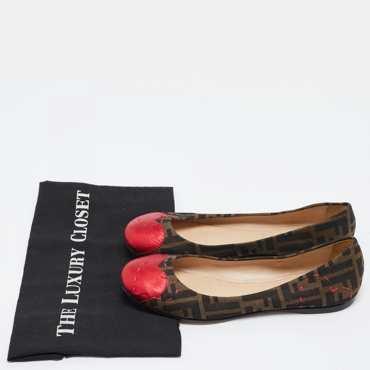 Pre Owned Fendi Brown/Red Zucca Canvas and Leather Heart Cap Toe Ballet Flats Size 38.5