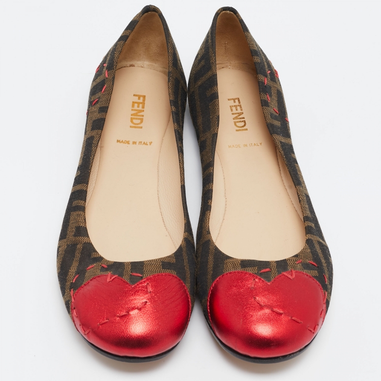 Pre Owned Fendi Brown/Red Zucca Canvas and Leather Heart Cap Toe Ballet Flats Size 38.5