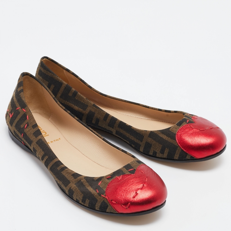 Pre Owned Fendi Brown/Red Zucca Canvas and Leather Heart Cap Toe Ballet Flats Size 38.5