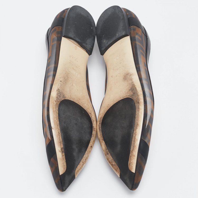 Pre Owned Fendi Brown/Black Zucca Mesh and Leather Colibri Ballet Flats Size 36.5