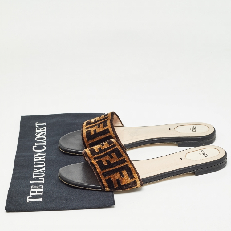 Pre Owned Fendi Brown Zucca Velvet Flat Slides Size 40