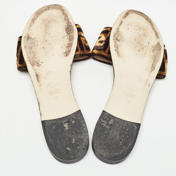 Pre Owned Fendi Brown Zucca Velvet Flat Slides Size 40
