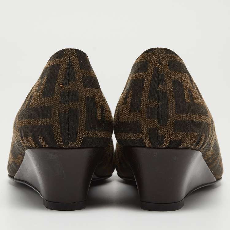 Pre Owned Fendi Brown Zucca Canvas and Leather Bow Round Toe Wedge Pumps Size 40