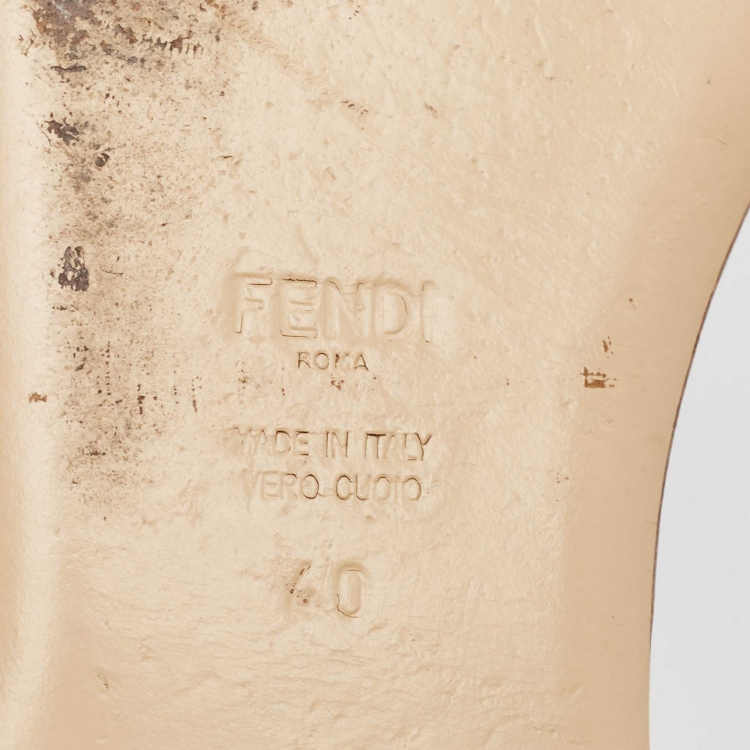 Pre Owned Fendi Silver Leather Flowerland Flat Slides Size 40