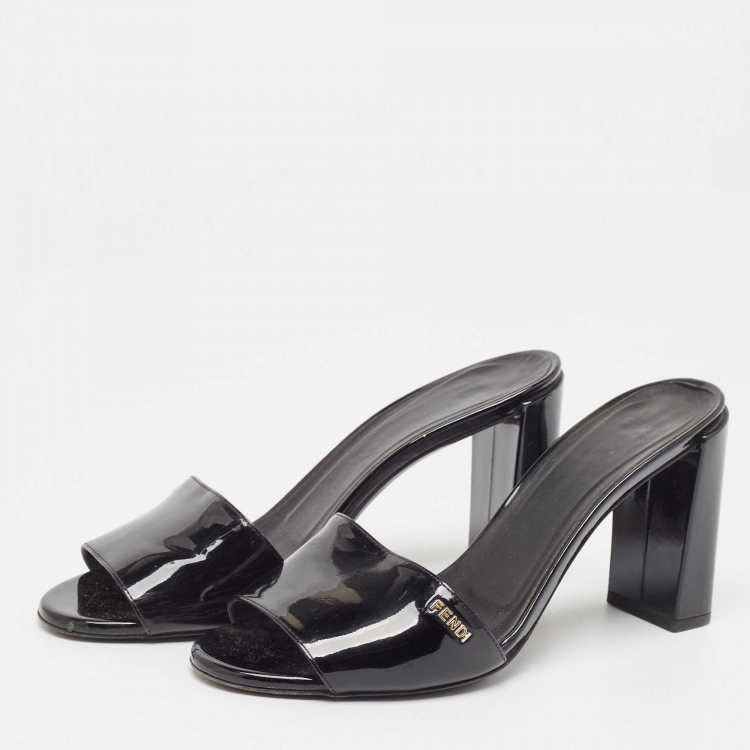 Pre Owned Fendi Black Patent Leather Slide Sandals Size 37