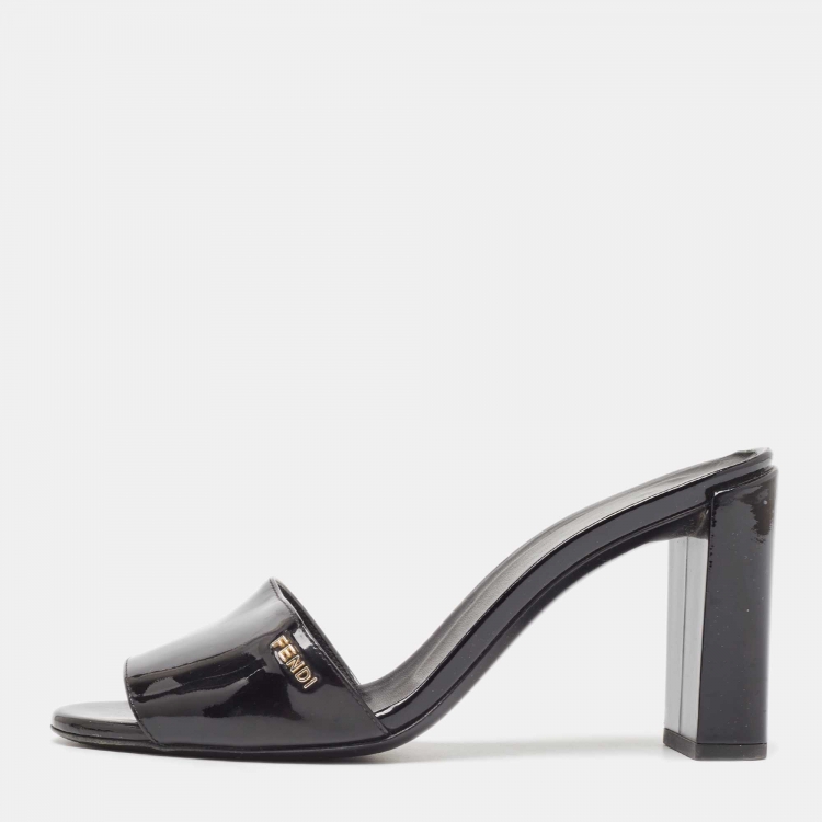Pre Owned Fendi Black Patent Leather Slide Sandals Size 37