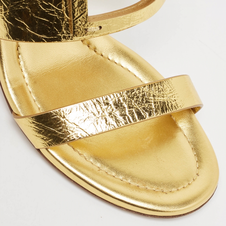 Pre Owned Fendi Gold Leather Baguette Slide Sandals Size 41